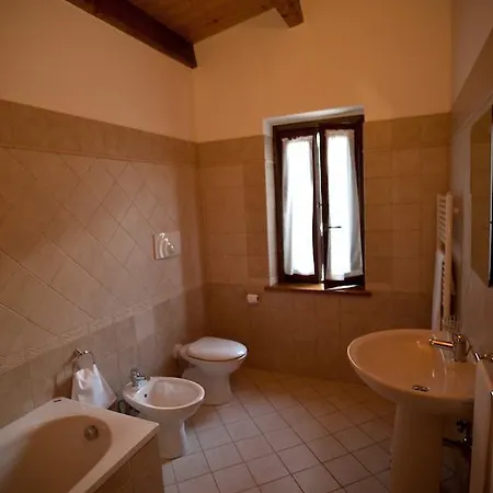 Agriturismo Uzzano Motta Santa Lucia
