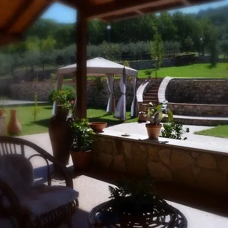 Agriturismo Uzzano Motta Santa Lucia
