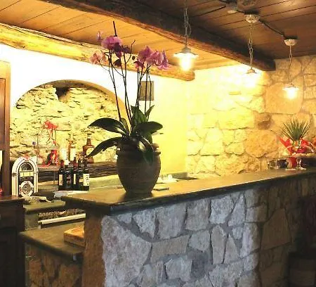 Agriturismo Uzzano