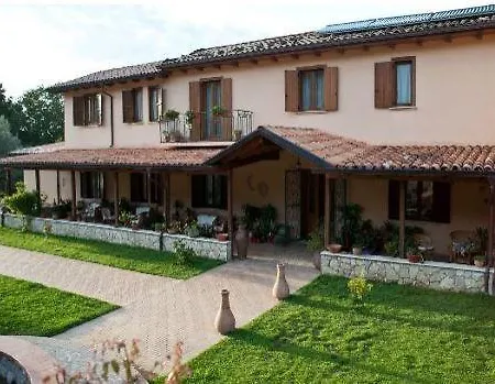 Farm stay Agriturismo Uzzano *